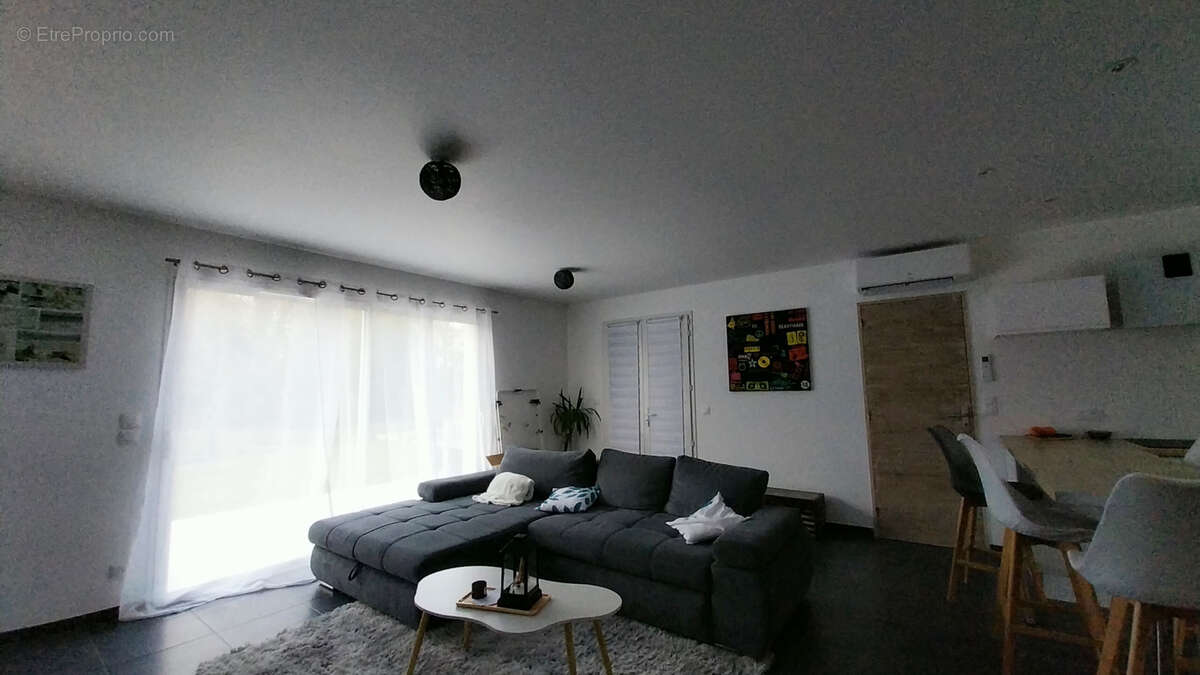 Maison à COULOUNIEIX-CHAMIERS