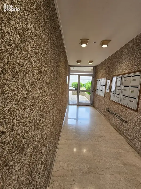 Appartement dans une Résidence proche Gare RER B - photo 6