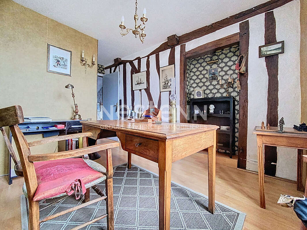 Maison à CASTELNAU-MAGNOAC