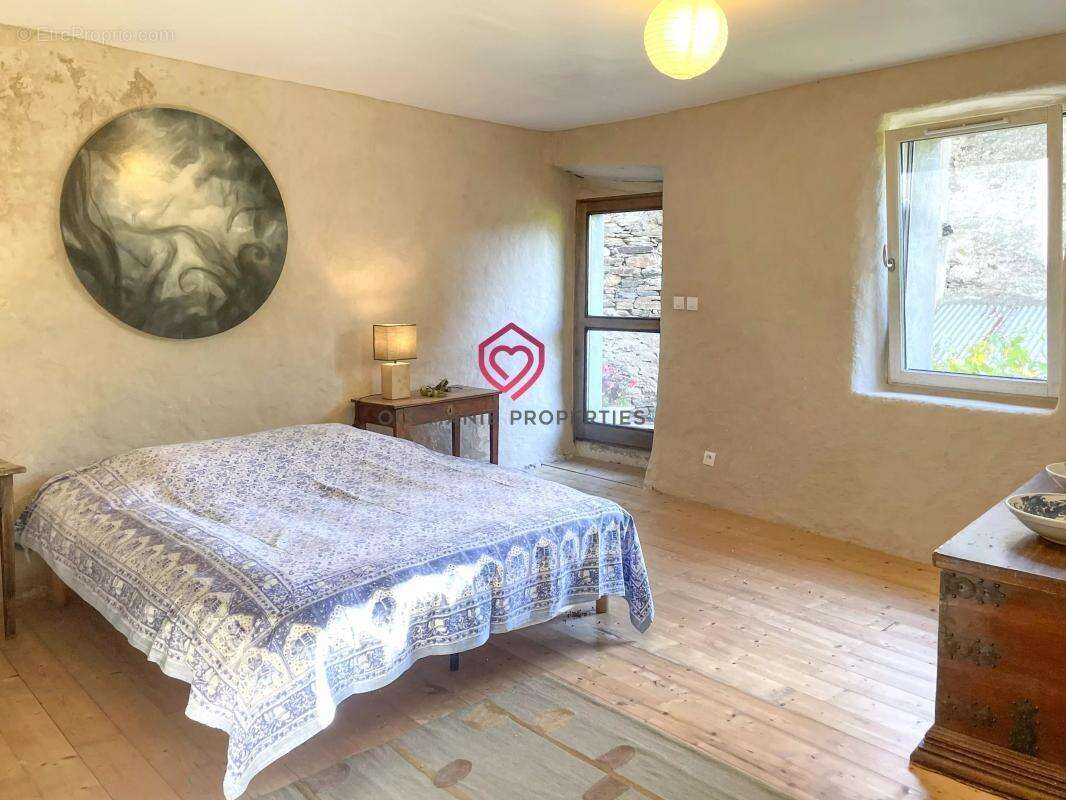 Maison à LABASTIDE-ESPARBAIRENQUE