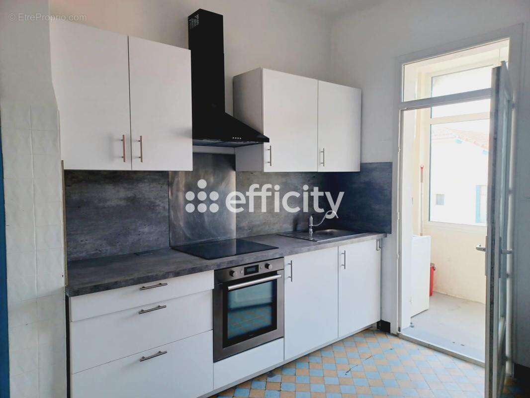 Maison à MARSEILLE-8E