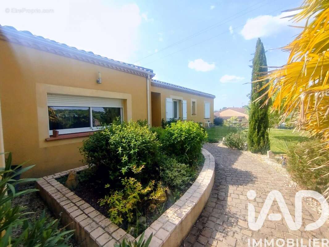 Photo 5 - Maison à LOUGRATTE