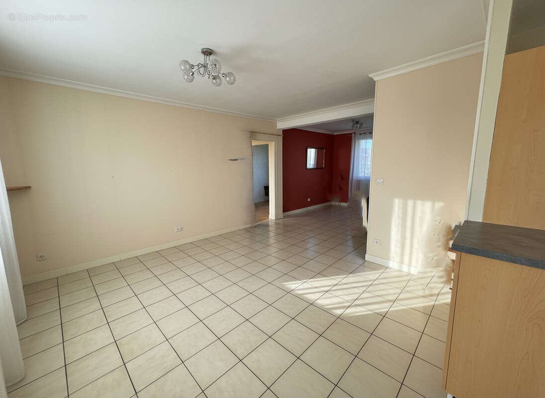 Maison 114m² à landivisiau - photo 3