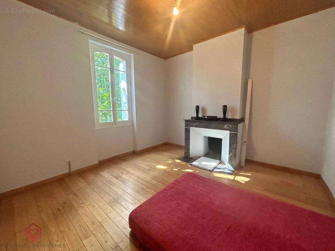 Maison à GAILLAC-TOULZA