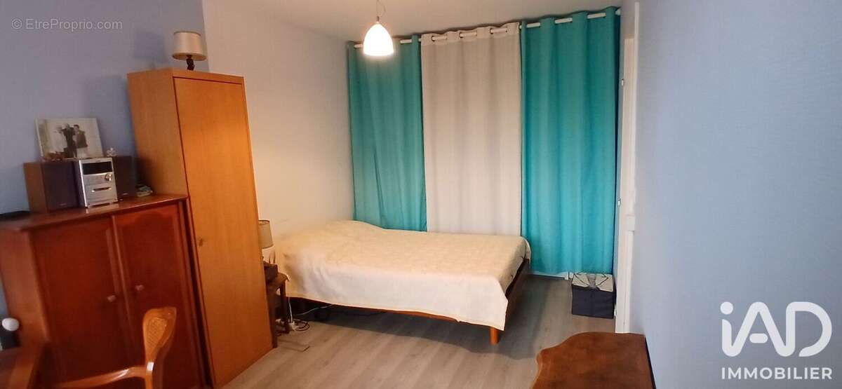 Appartement 50 m² à Saint-Jean-De-La-Ruelle  - photo 6