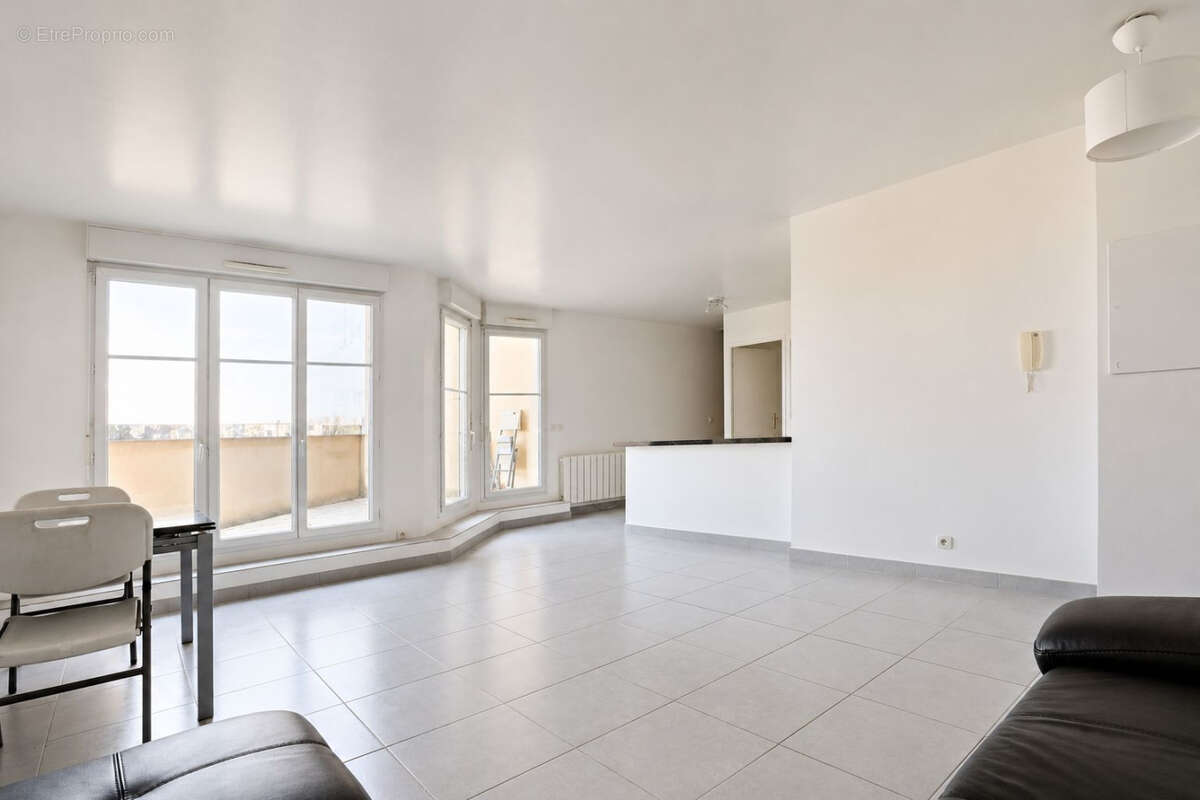 Appartement 83 m² à Thiais  - photo 4