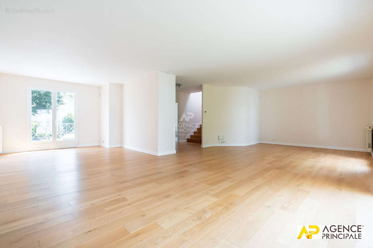 Maison à Maisons-Laffitte - photo 6