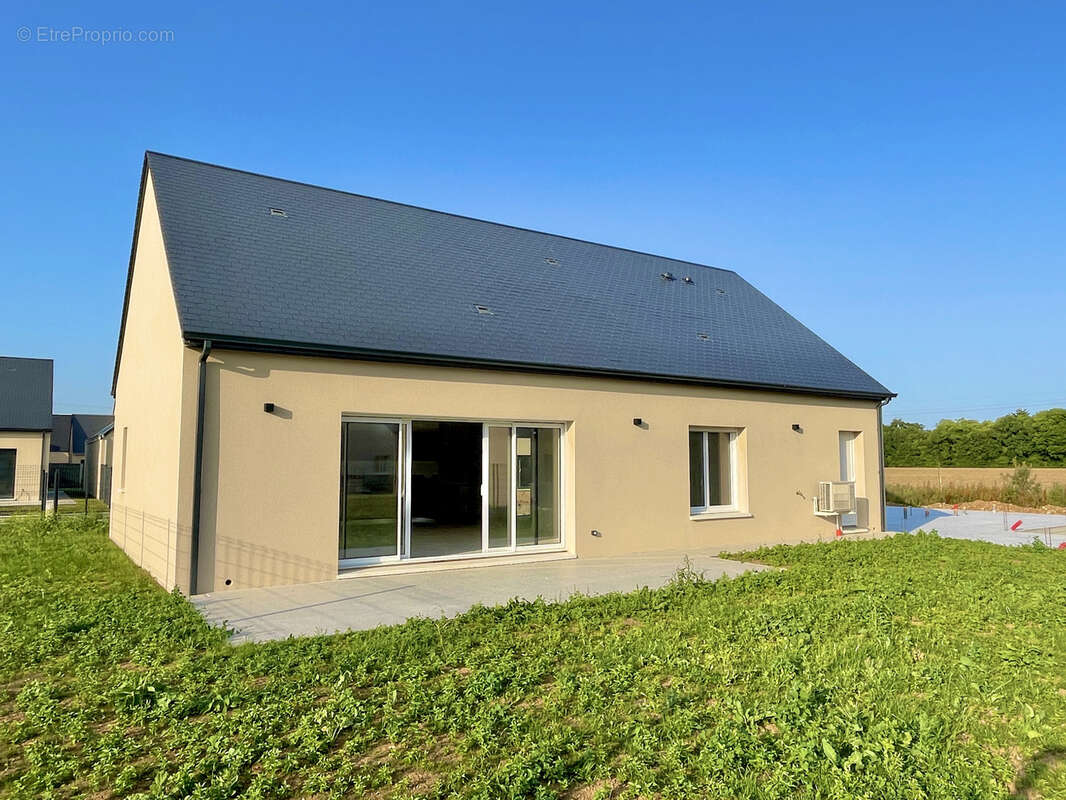 Maison à BRETTEVILLE-SUR-LAIZE