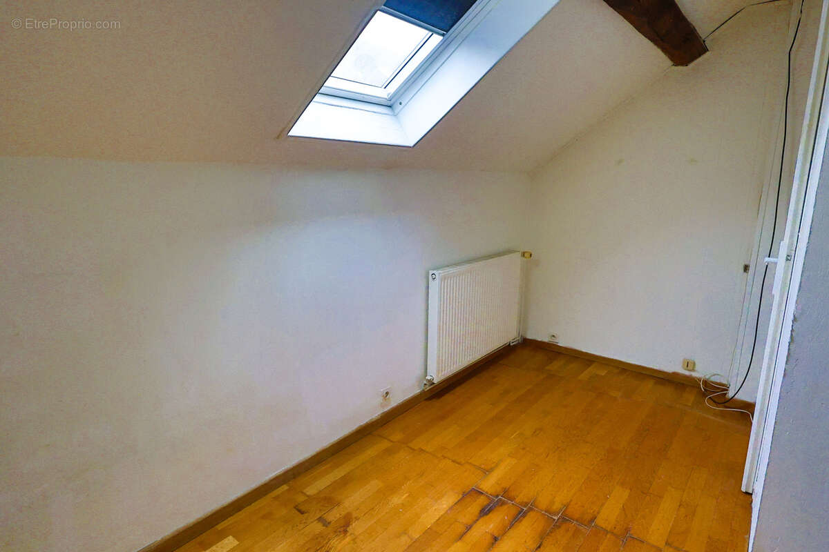 Maison à SAINTRY-SUR-SEINE