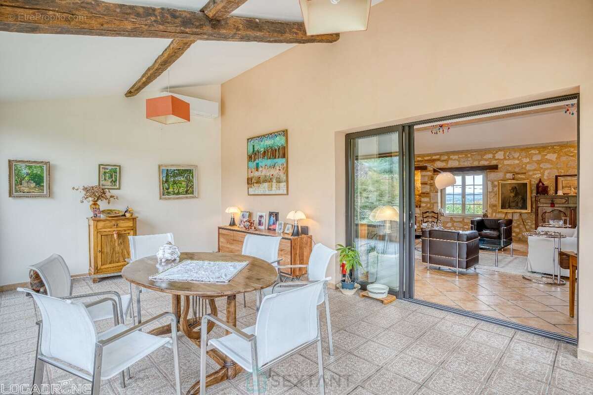 Maison à MONBAZILLAC