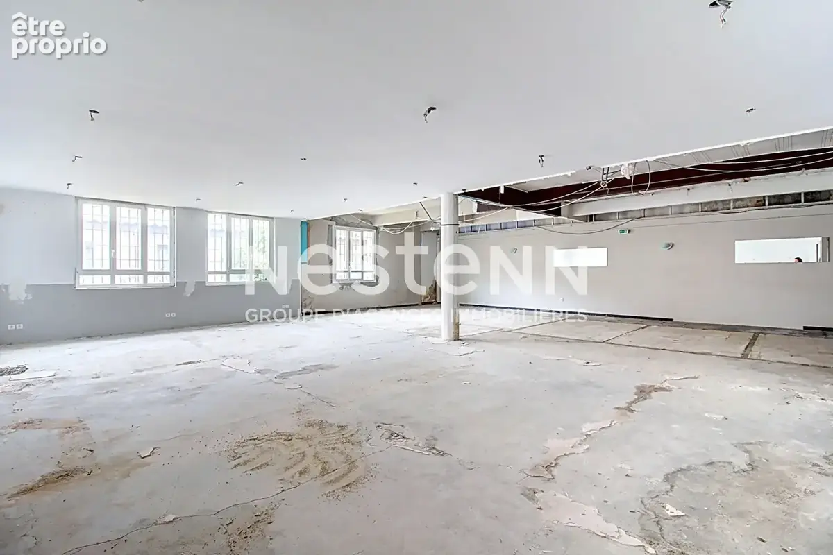 À vendre murs commerciaux centre-ville de draguignan (83300) - photo 2