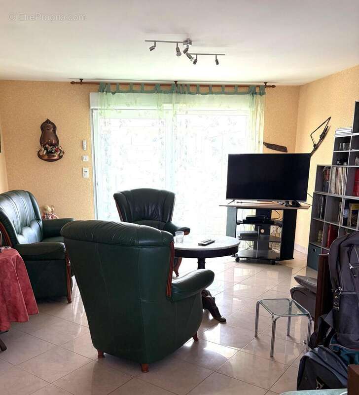 Photo 5 - Maison à CHARMES