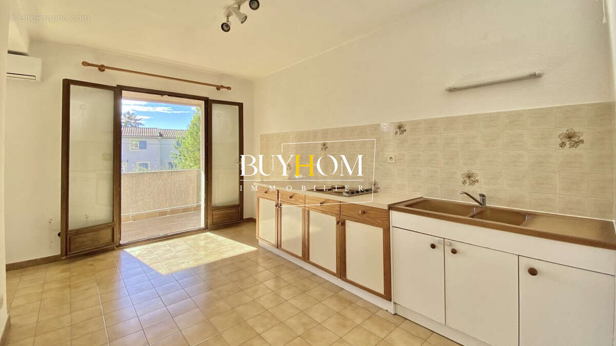 Appartement 67 m² à L'isle-Sur-La-Sorgue  - photo 4