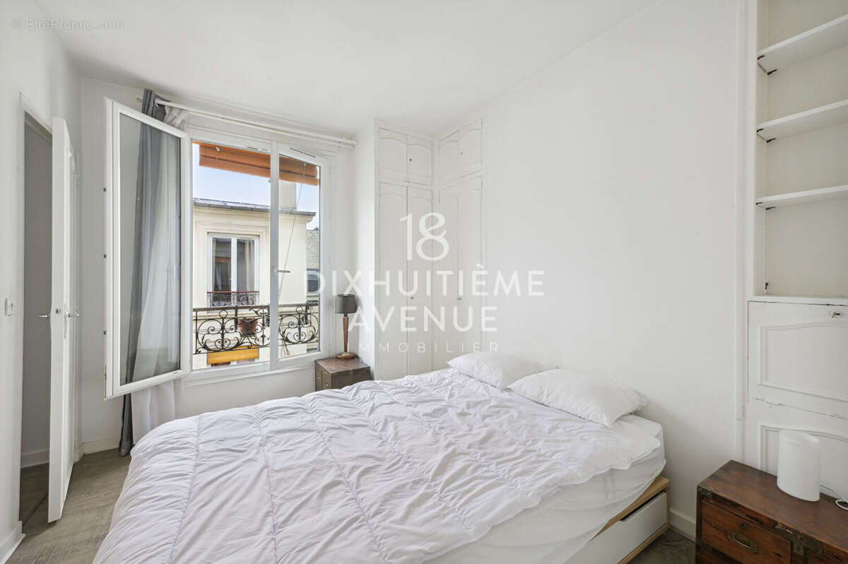 Appartement à PARIS-18E