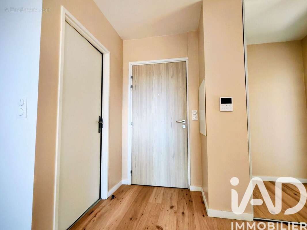Photo 2 - Appartement à VAIRES-SUR-MARNE