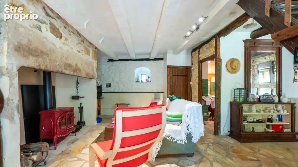 EXCLUSIVITE - Agréable Propriété de caractère avec spacieuse mai - photo 13