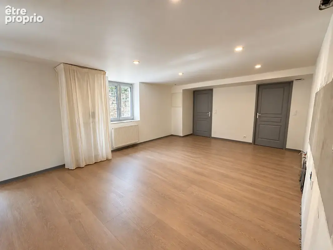 Appartement Arbois 4 pièce(s) 115,65 m2 - photo 2