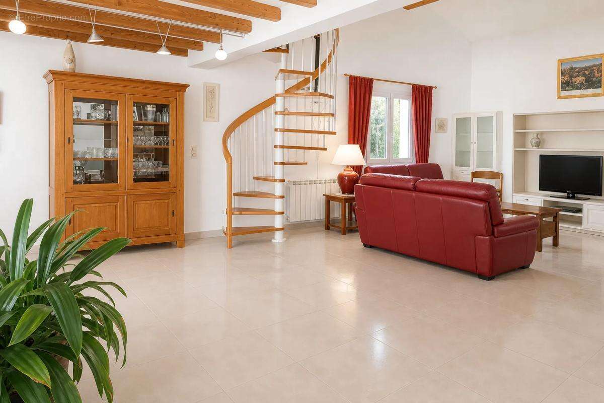 Maison à FORCALQUEIRET