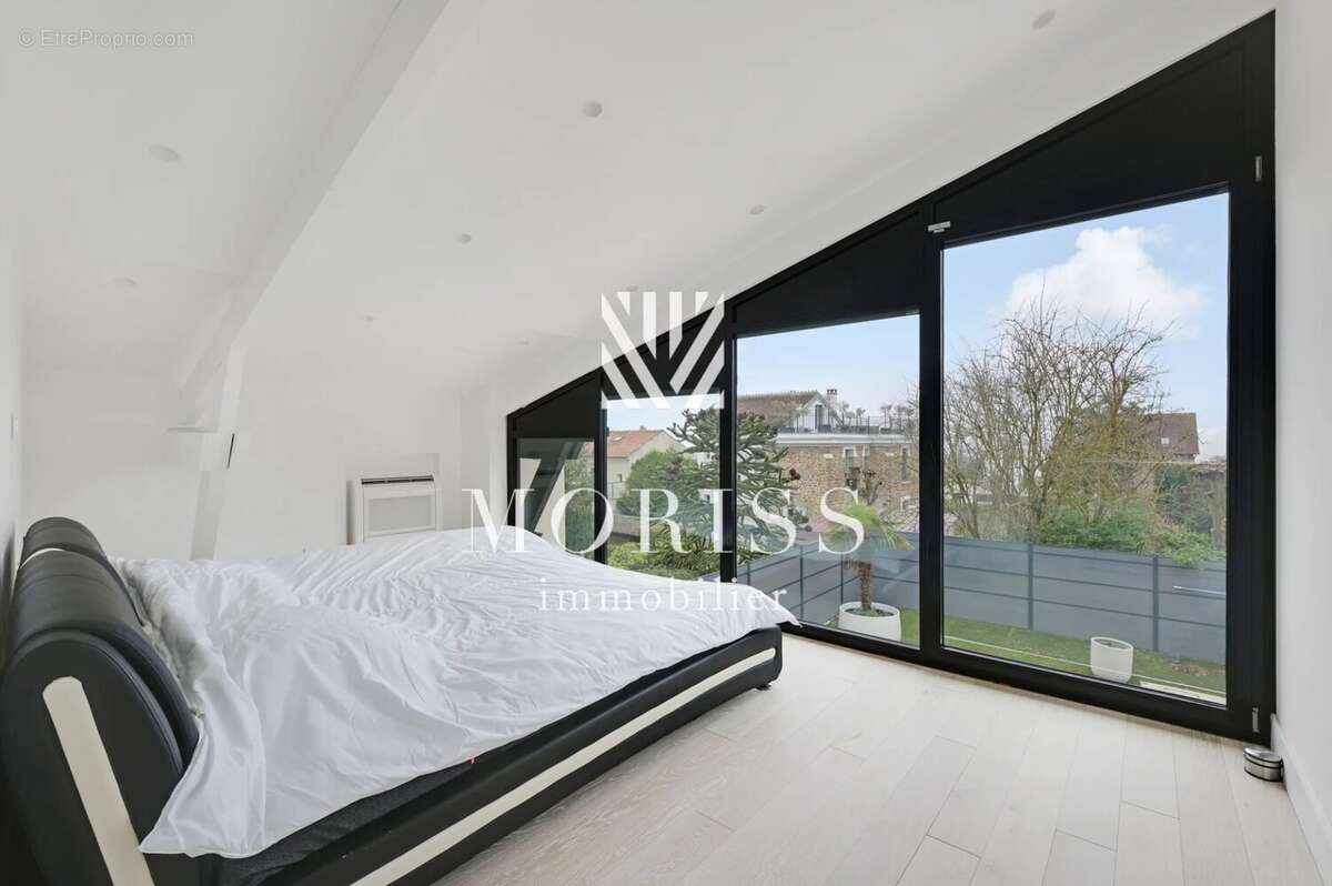 Maison à SAINT-CLOUD