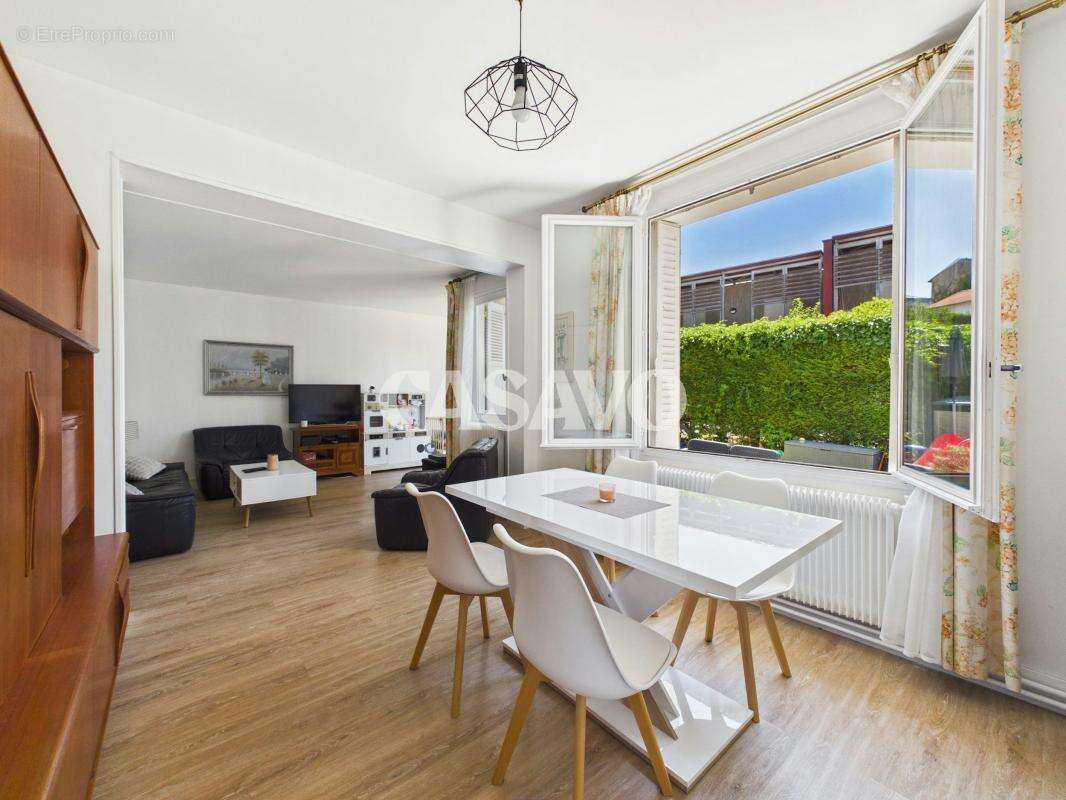 Vente Maison 4 pièces de 68m² - 92210 Saint-Cloud - photo 5