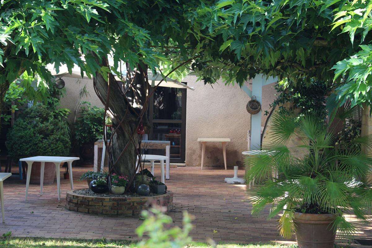 Maison à SAINT-MACAIRE