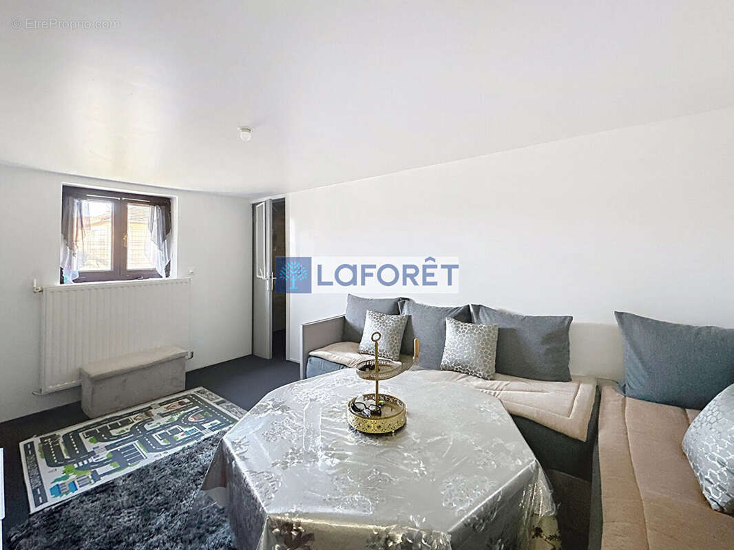 Maison à CHALINDREY