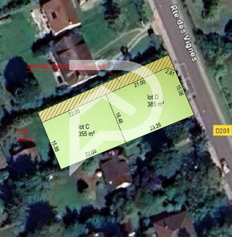 Terrain à LIMETZ-VILLEZ