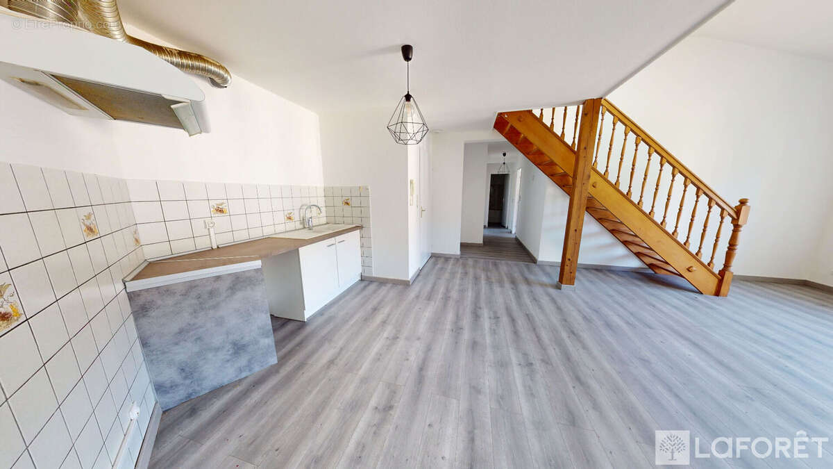 Appartement à MAICHE