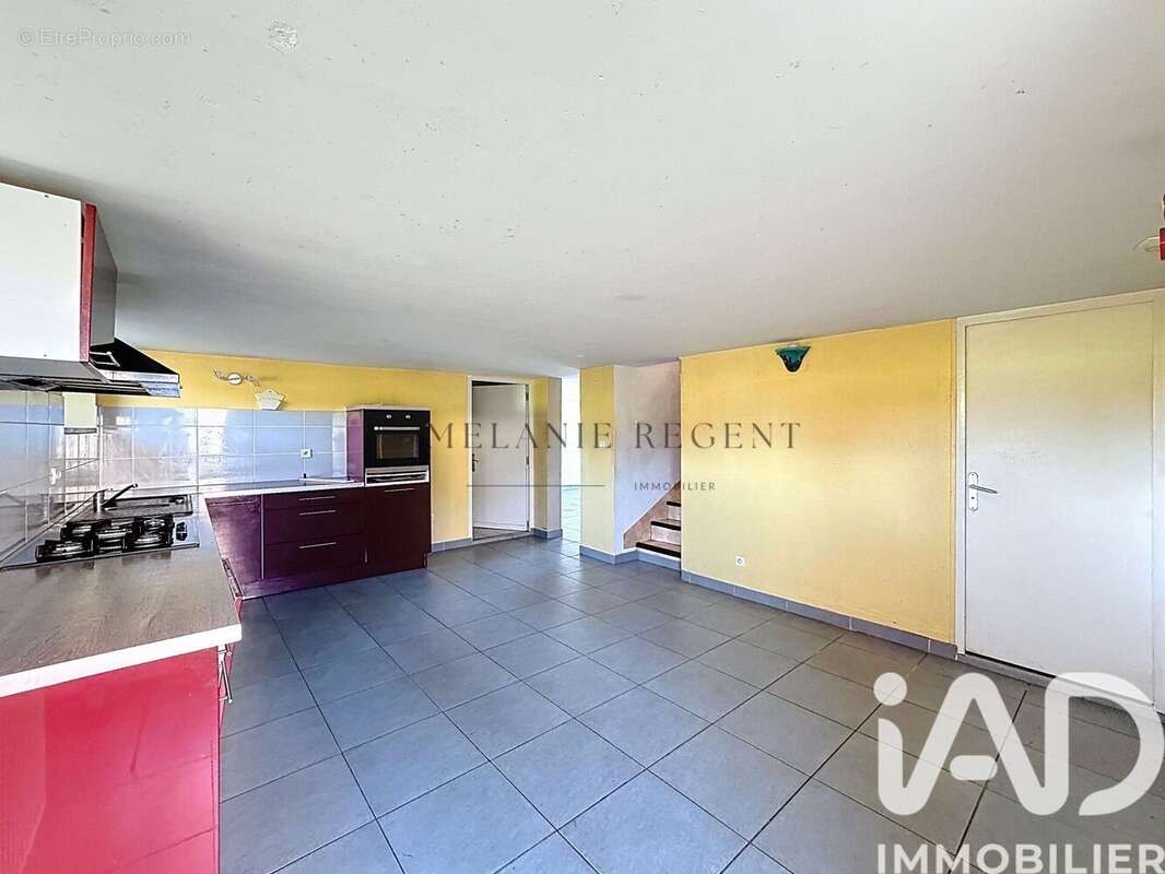 Photo 2 - Maison à BAINS-SUR-OUST