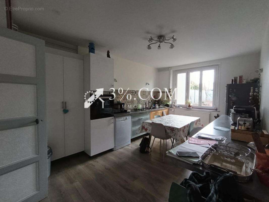 Maison à DAMELEVIERES