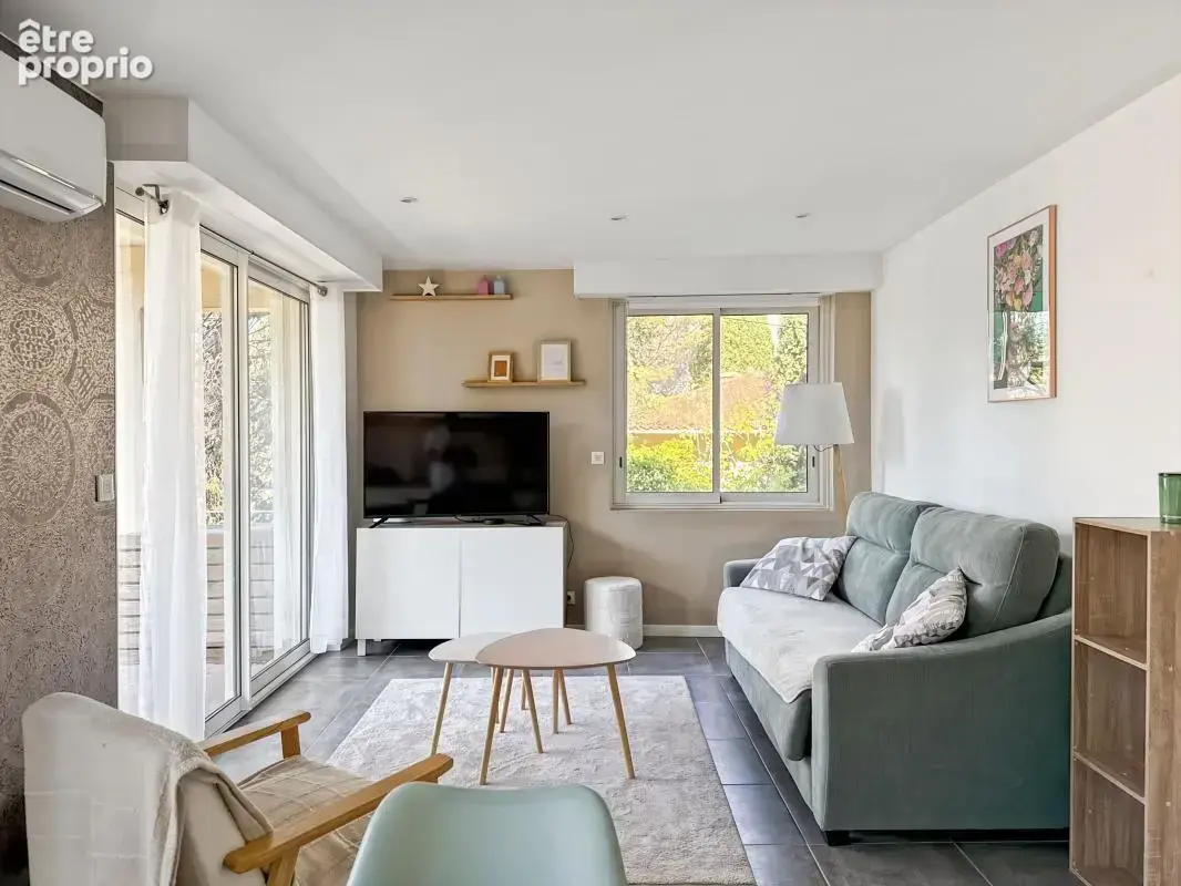 Appartement deux pièces 41m² avec Cave - Proche centre ville - À Vendre - photo 4
