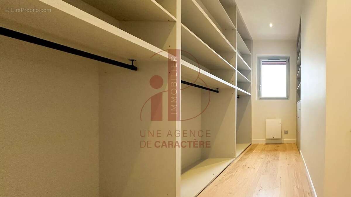 Appartement à FONTAINEBLEAU