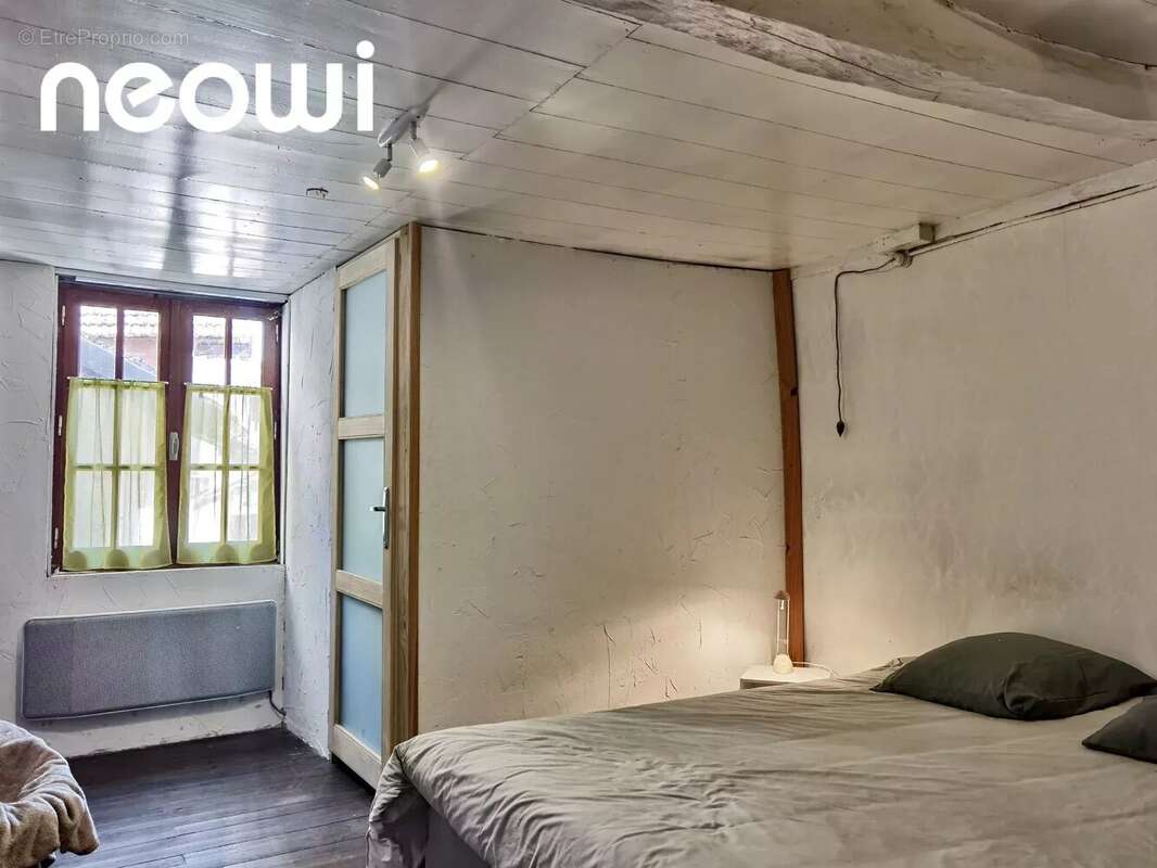 Maison à LAROQUEBROU