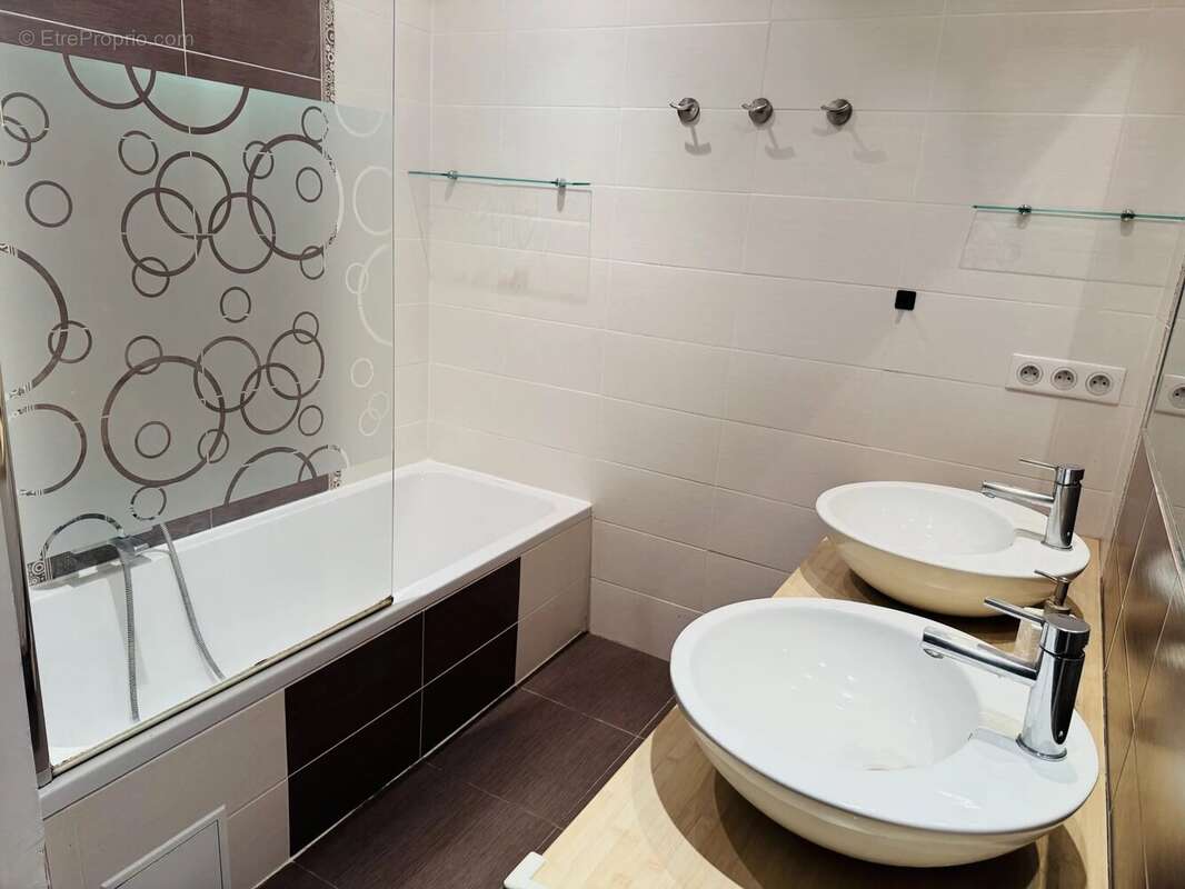 Maison à VILLENEUVE-LOUBET