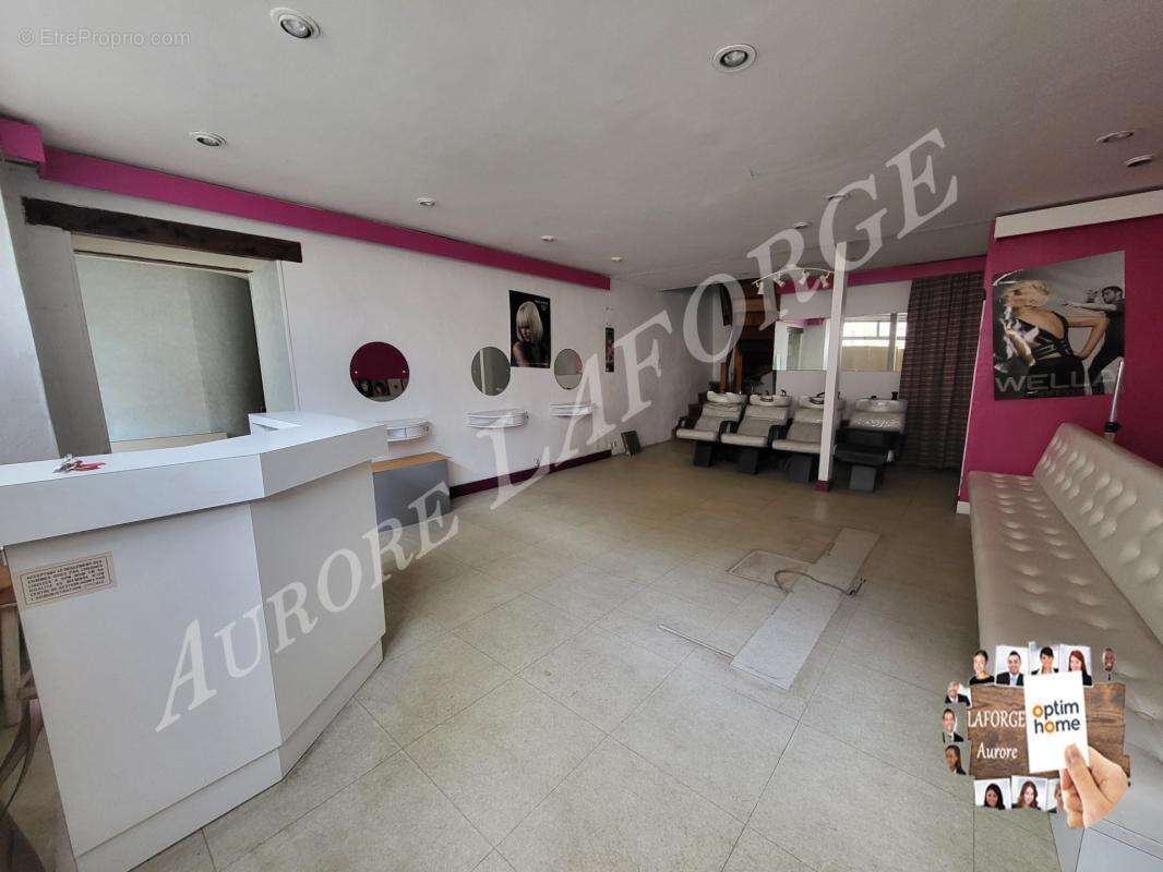 Appartement à vendre 8 pièces LE BLANC (36),20min de Saint Savin(86),1h de Chatellerault(86)et 1h de Chateauroux (36) - photo 2