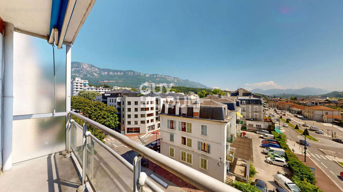 Appartement à AIX-LES-BAINS