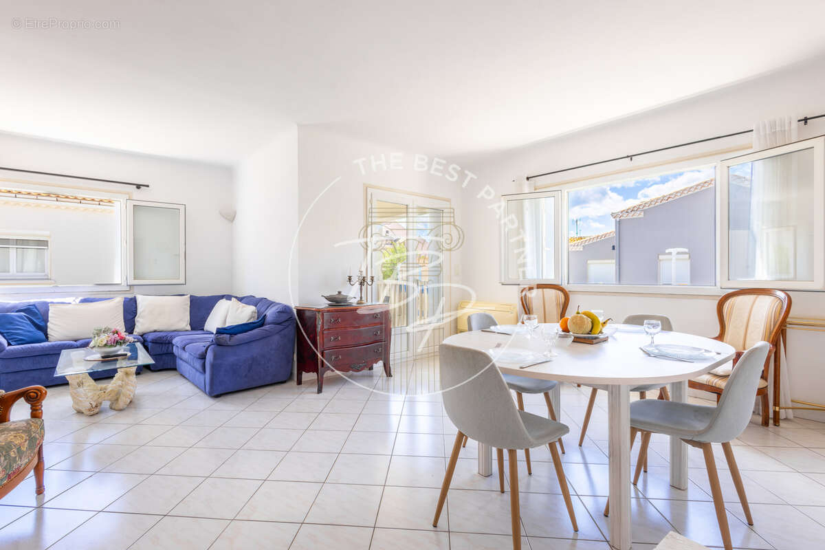 Maison à VALRAS-PLAGE