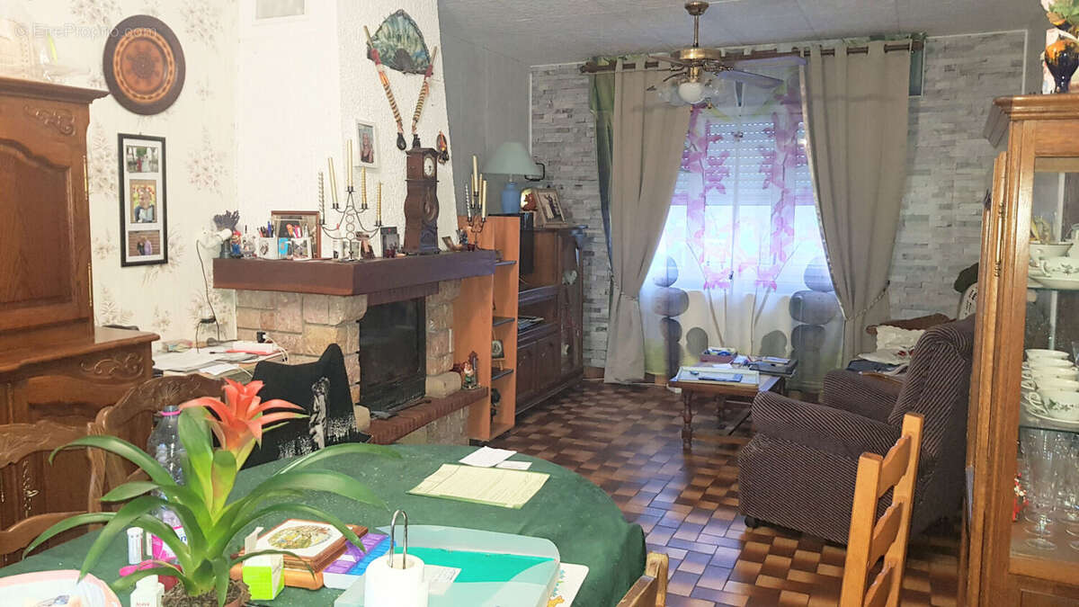 Maison à BERTINCOURT