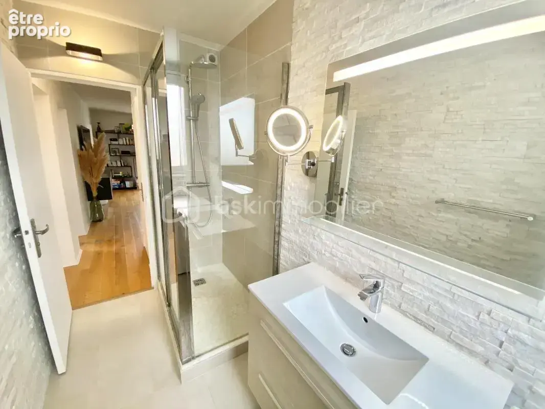 Joli appartement 4 pièces de 72 m² refait à neuf et ensoleillé - photo 8