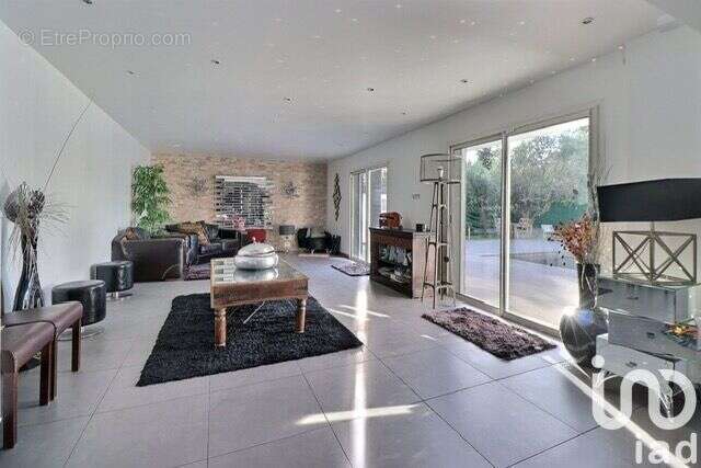 Photo 8 - Maison à SAINT-RAPHAEL