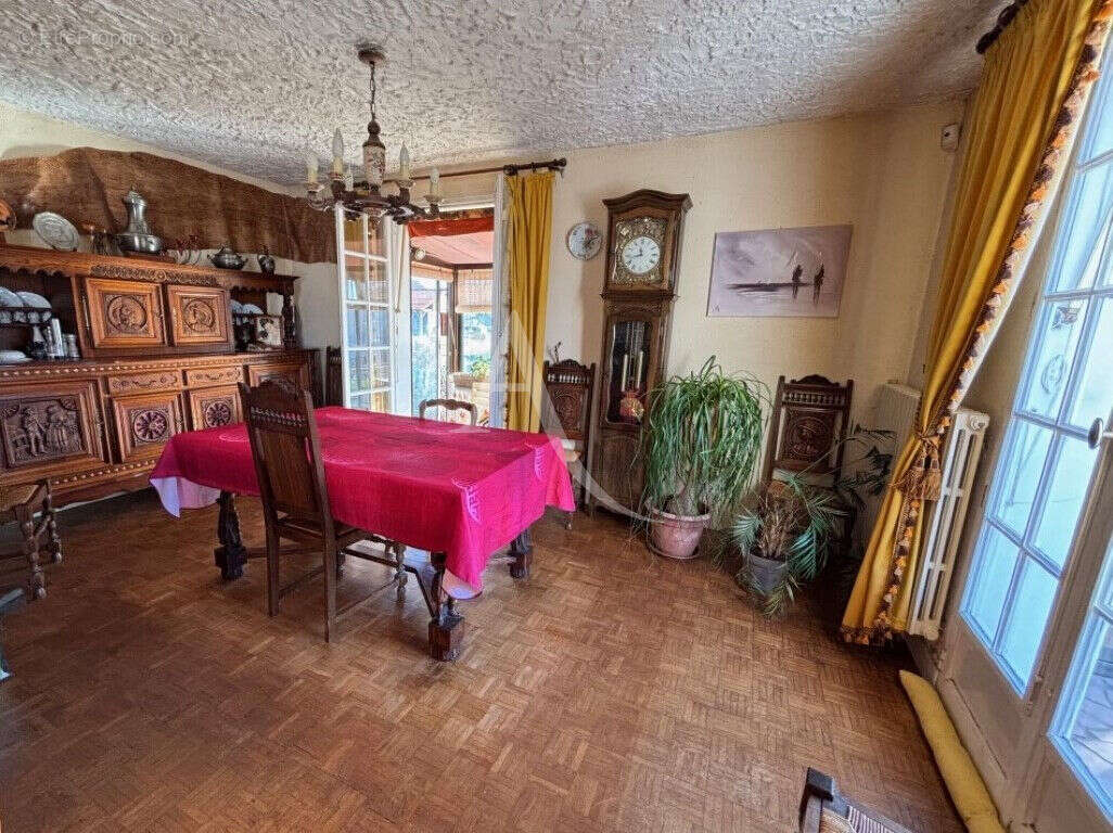 En vente - fourchambault / marzy - pavillon  3 chambres et bureau terrain - photo 3