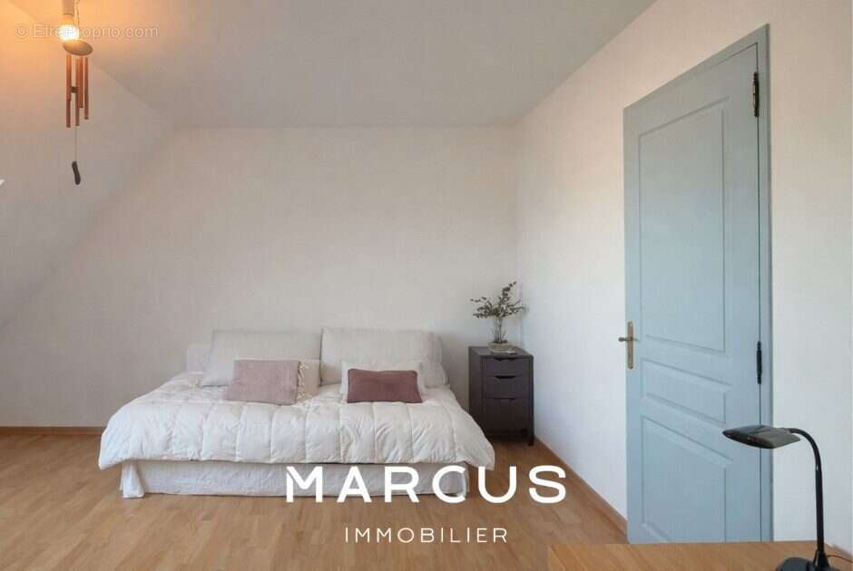 Maison à COURSEULLES-SUR-MER