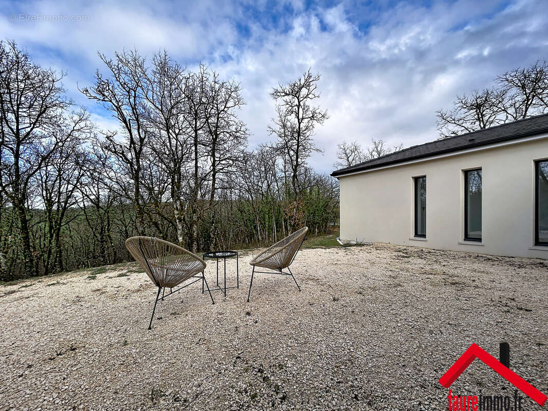 Maison à LA CASSAGNE