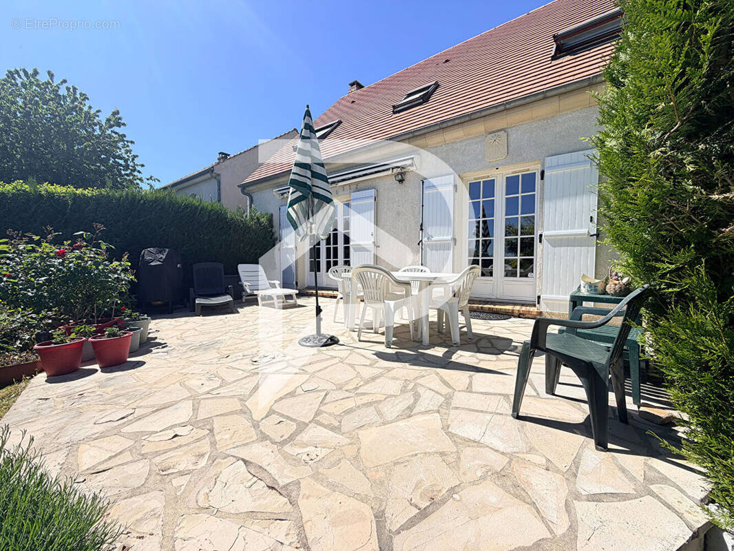 Maison à SAINT-MARD