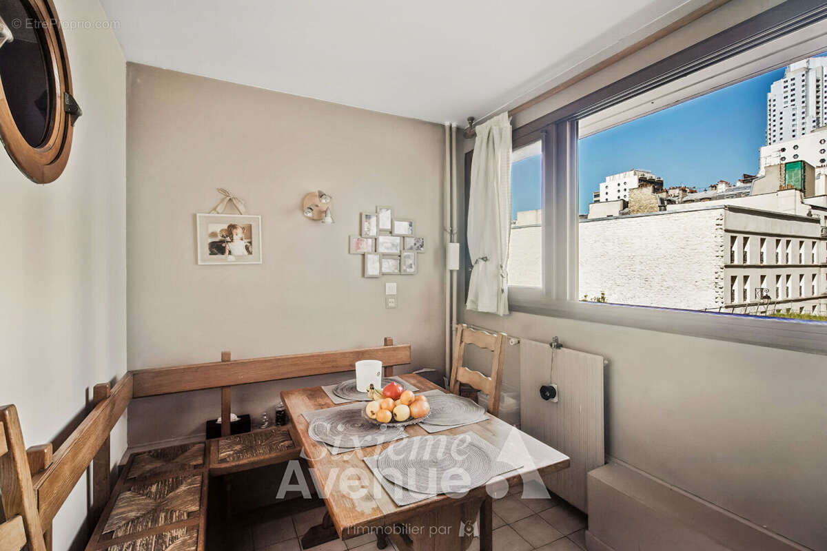 Appartement à PARIS-19E