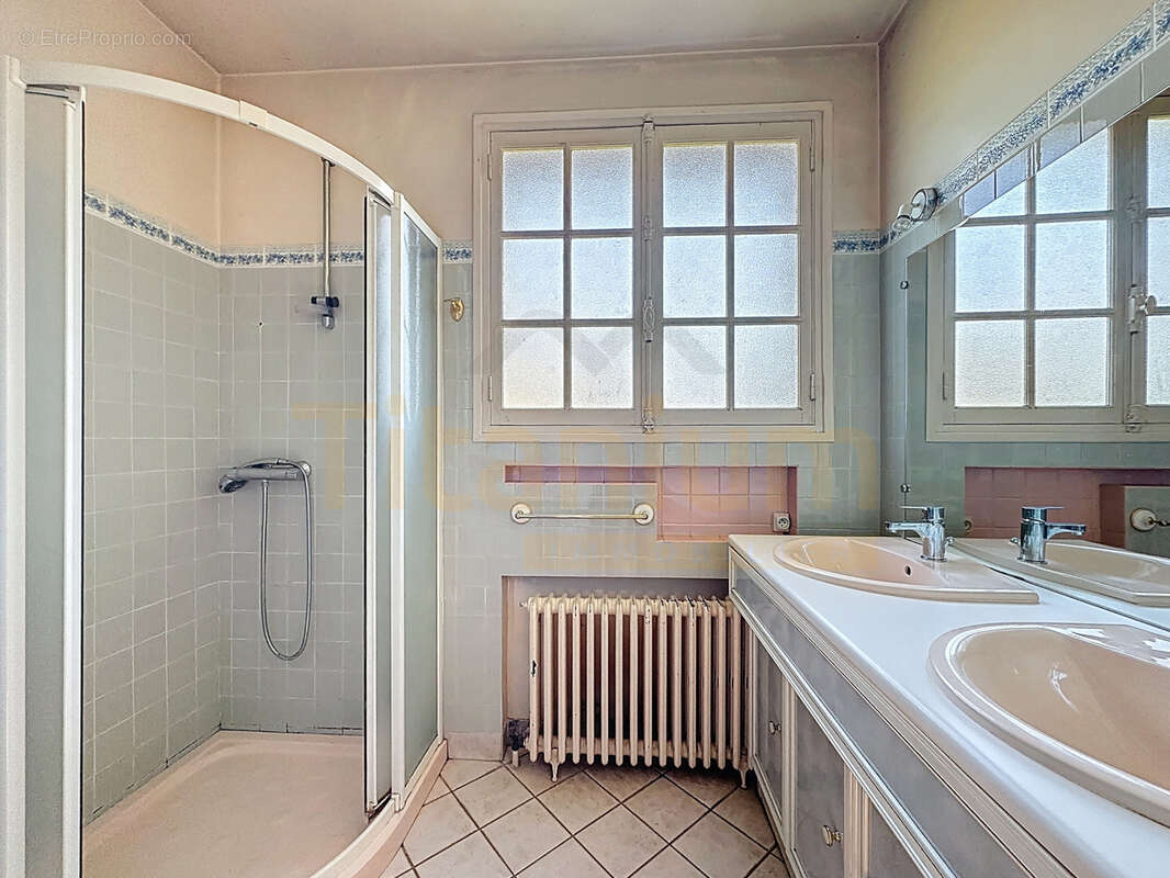 Maison avec grand jardin   3 chambres   Sous-sol complet   Dépendances - photo 7