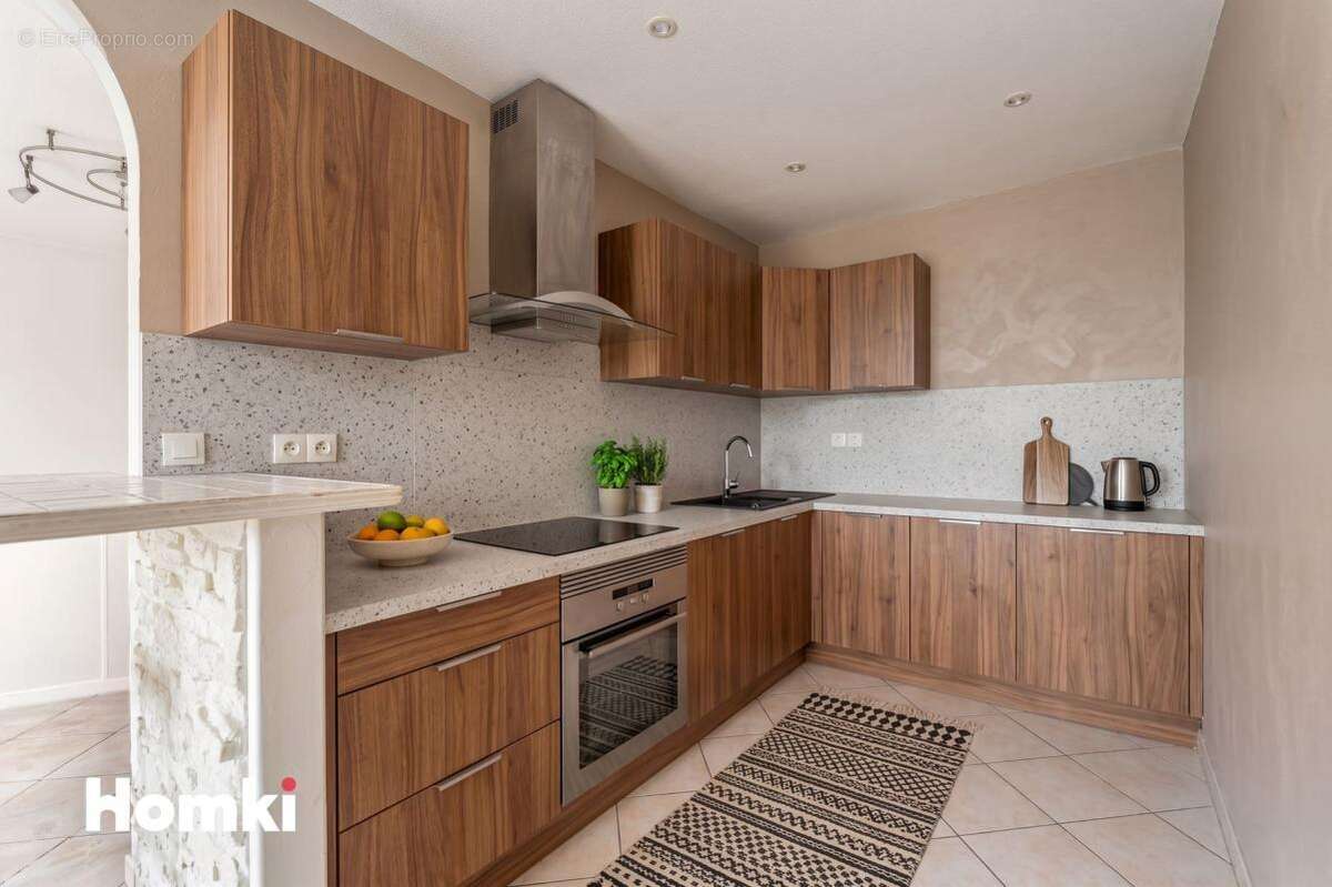 Appartement à MARSEILLE-13E