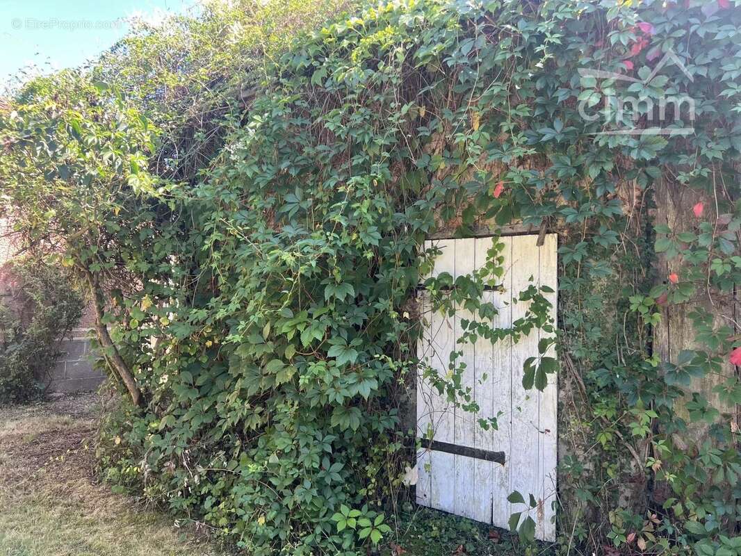 Maison à SALIGNY-SUR-ROUDON