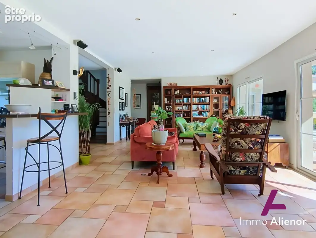 Maison 5 pièces 175 m² à vendre à Andernos-Les-Bains (33510) - photo 5