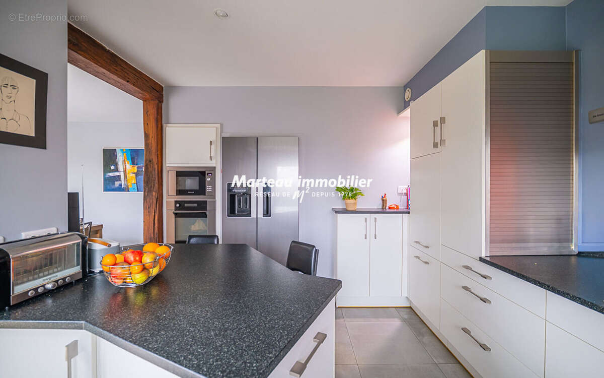 Maison à YVRE-L'EVEQUE